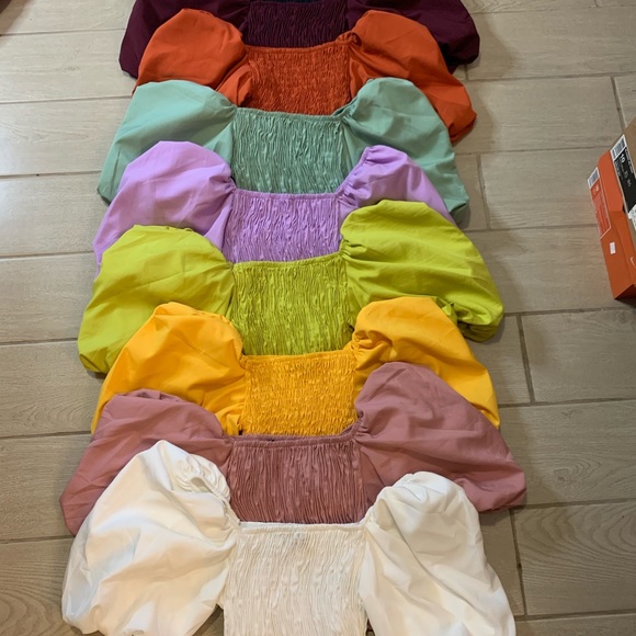 Crop tops - Picture 3 of 12